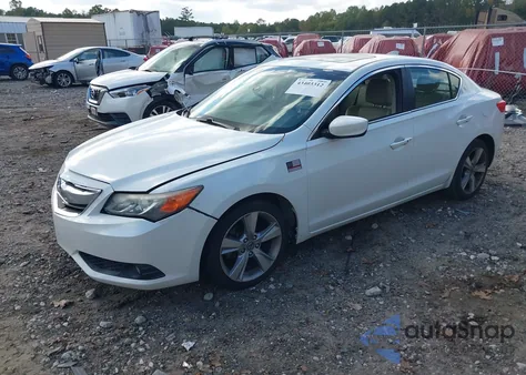 2014 Acura Ilx 2.0L z USA, uszkodzony, nr VIN 19VDE1F78EE010988